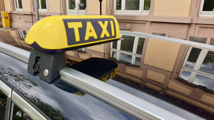 Für Taxi Unternehmen ist es gut sich lokal zu platzieren. Mit der Suchmaschinenoptimierung zum Ziel, auf der ersten Seite gefunden werden.